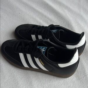 NEW: Adidas Samba Black and White Youth Size 5.5 Shoes